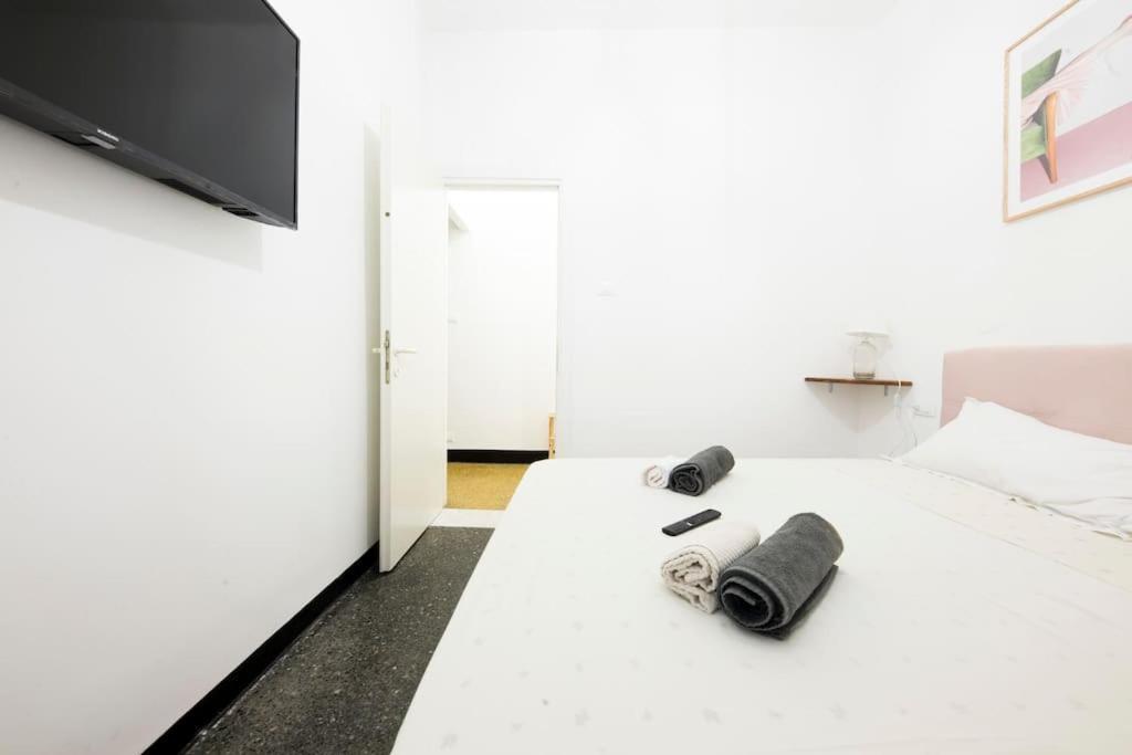 Agostino'S Apartment Генуя Экстерьер фото